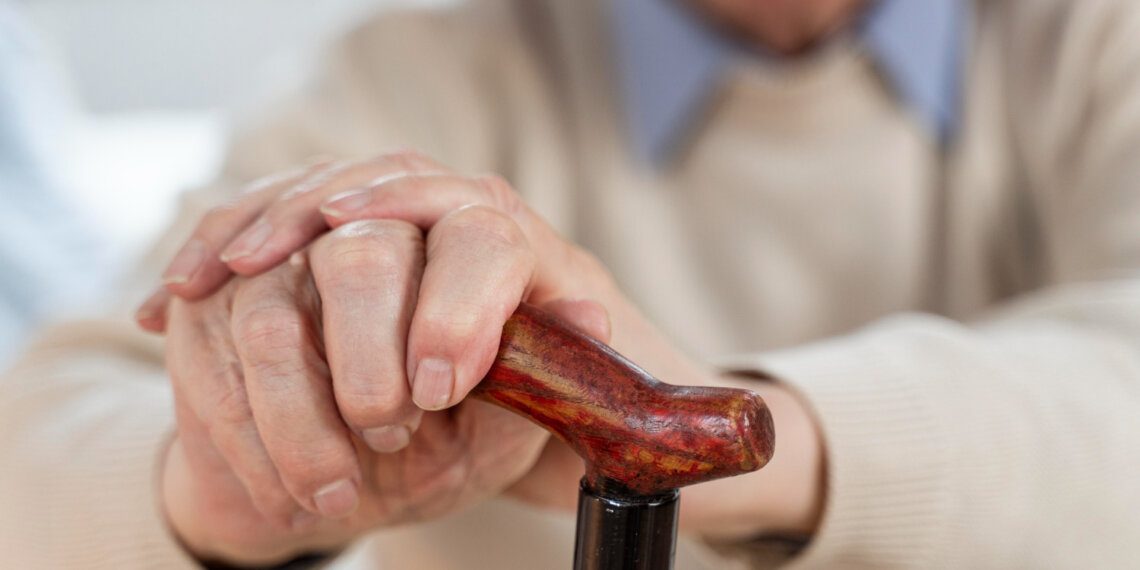 Российские учёные создают первый в мире препарат от саркопении — возрастной потери мышц