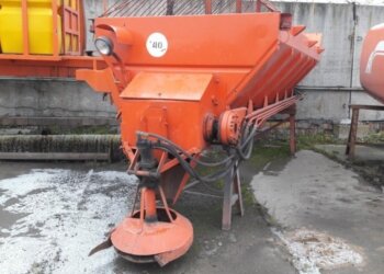 Рабочий пострадал при падении установки в Новосибирской области