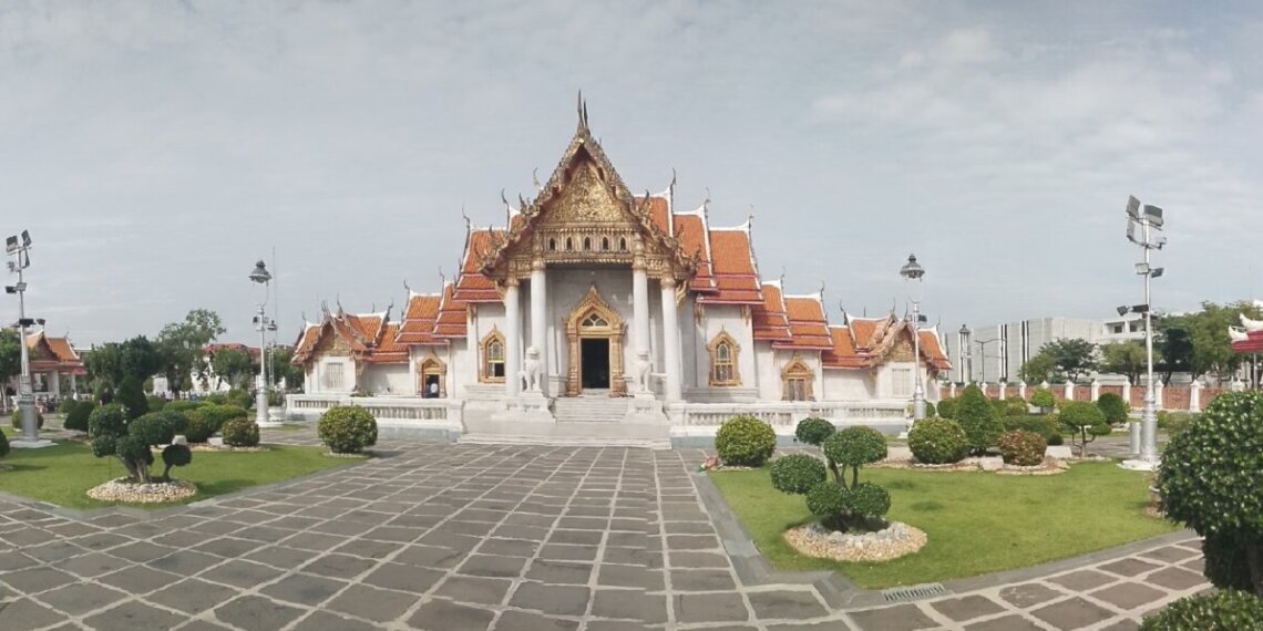 Азия вошла в топ популярных направлений у россиян на майские праздники