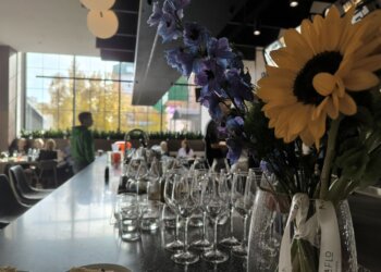 Выбор и бронь ресторана для свадьбы: как сэкономить время и что учесть