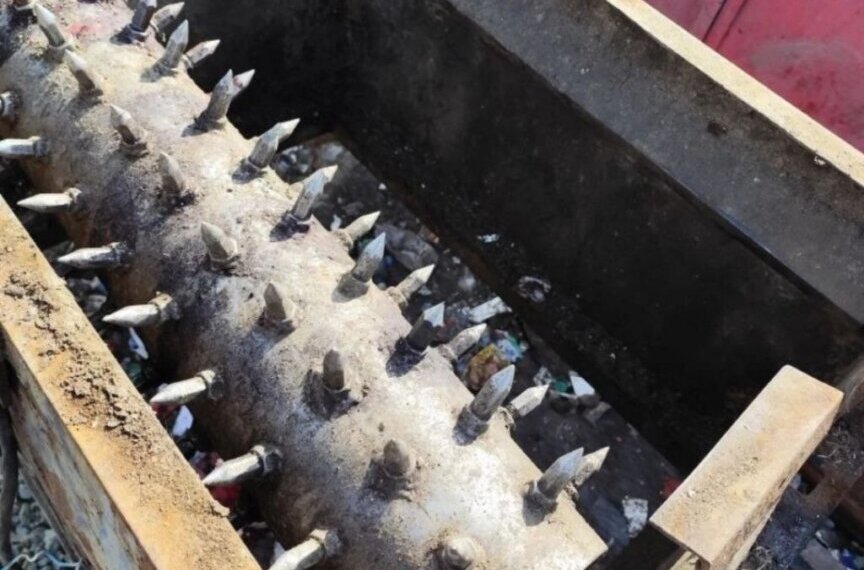 Ногу новосибирца затянуло в промышленный шредер на Гусинобродском полигоне