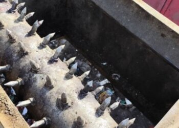 Ногу новосибирца затянуло в промышленный шредер на Гусинобродском полигоне