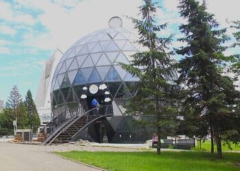 «Шарик» остаётся: суд отменил арест земли у «Глобуса»