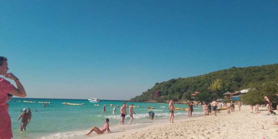 Россияне рванули за шенгеном: спрос вырос на 20%, а мультивизы — в прошлом