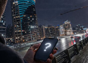 Уйдут ли и китайские мессенджеры? Что происходит с WeChat и KakaoTalk в России