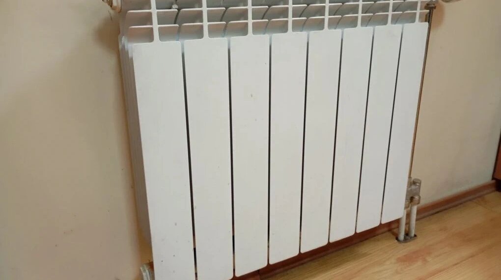 В Новосибирске уже завтра могут начать отключать батареи в домах