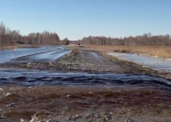 Шесть дорог перекрыты в НСО из-за паводка