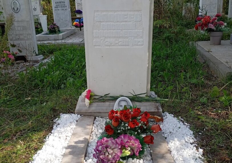 Ограничение и усиление: в мэрии рассказали о движении транспорта на Радоницу