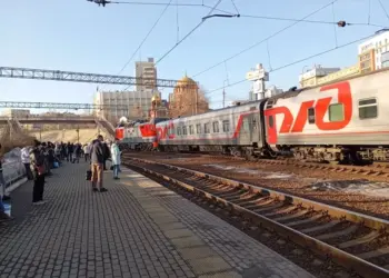 В Новосибирской области ограничили движение электричек из-за размыва насыпи