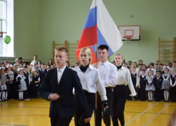 Песни Победы вместо звонков зазвучат в мае в школах Новосибирска