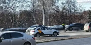 С мая 2026 года в Новосибирске водителей массово начнут штрафовать за неуведомление ГИБДД о смене прописки
