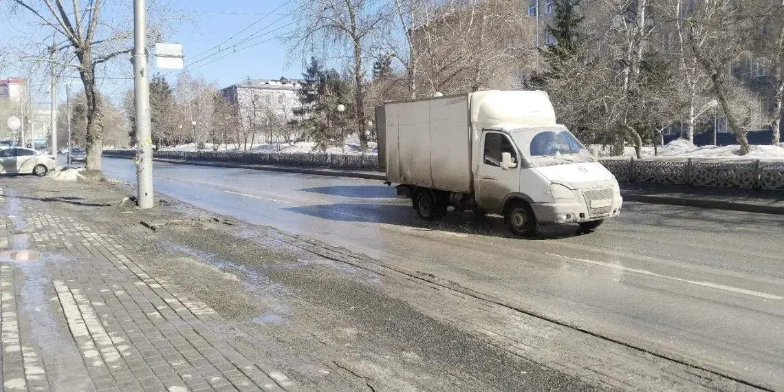 В Федерации автовладельцев России предупредили о необходимости замены регистрационных знаков в 2026 году