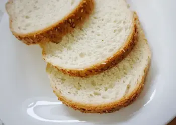 В России создали хлеб, который не портится два года