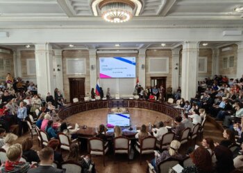 Эксперты обсудили изменения контрактной системы на семинаре в Новосибирске