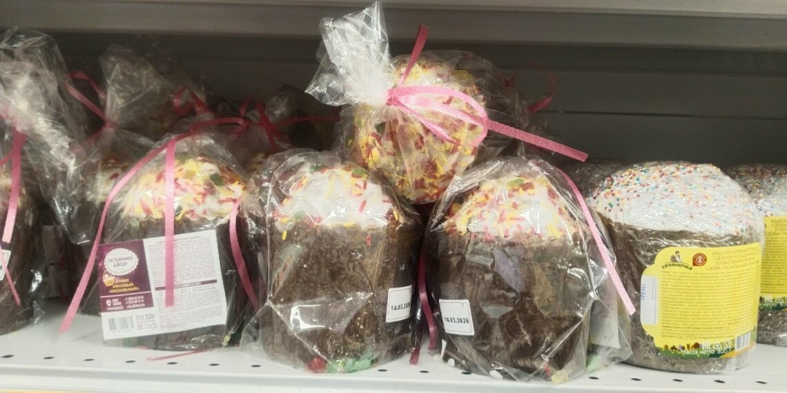 Куличи уже в магазинах Новосибирска: сколько стоят и как хранить