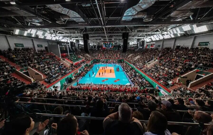 Новосибирский «Локомотив» вышел в полуфинал чемпионата России