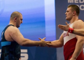 Новосибирский борец завоевал золото на чемпионате России