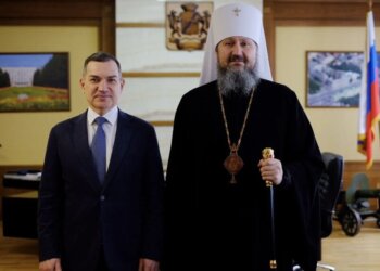 Мэр Новосибирска встретился с митрополитом Варфоломеем для обсуждения сотрудничества