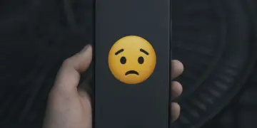 Пенсионерка из Новосибирска раскрыла новую схему мошенничества в мессенджере МАХ