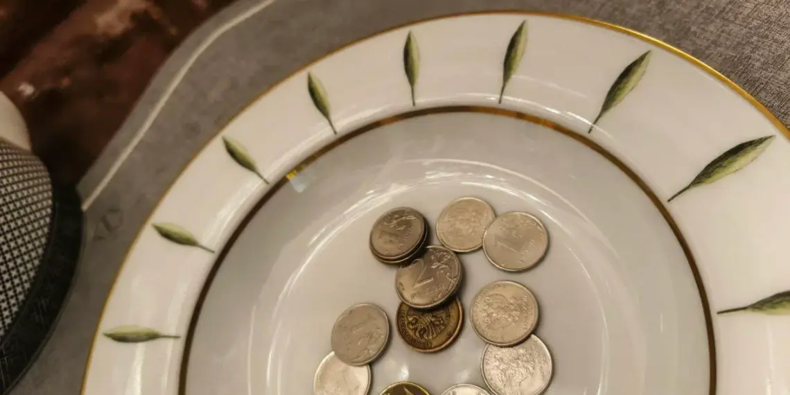 Количество детей, не получающих алименты, назвали в Новосибирской области