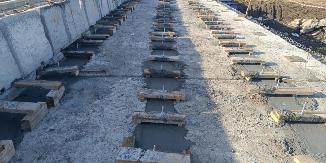 Два сельских моста в НСО начали ремонтировать по нацпроекту