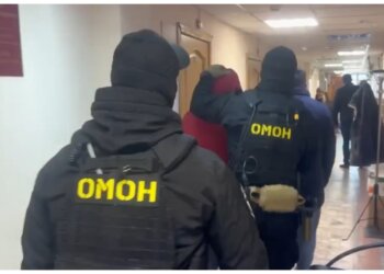 Замначальника полиции Красноярска задержали по делу о взятках и мошенничестве