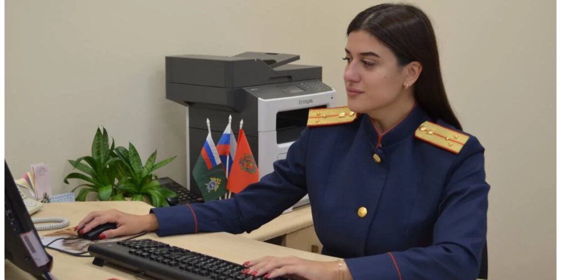 Жительницу Красноярского края отправят под суд за попытку убить 17-летнюю соседку