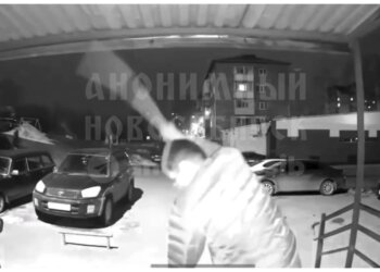 В Ачинске мужчина избил школьника железной ложкой для обуви