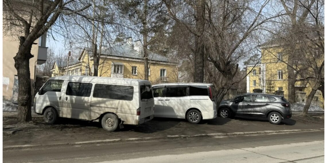 Более 150 автохамов поймали за месяц в Калининском районе Новосибирска