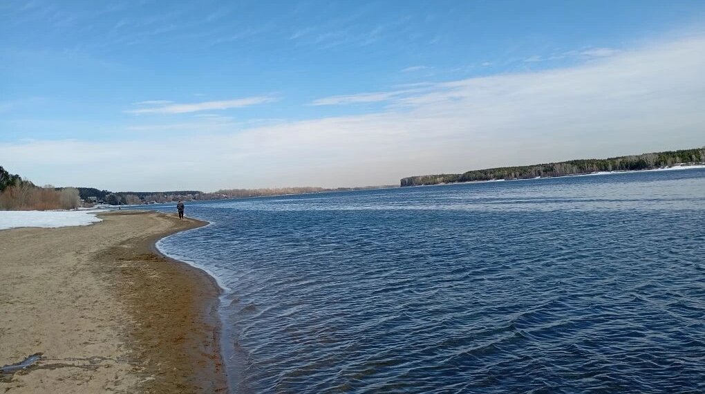 «Обстановка меняется ежечасно»: спасатели МЧС экстренно переброшены в два района региона