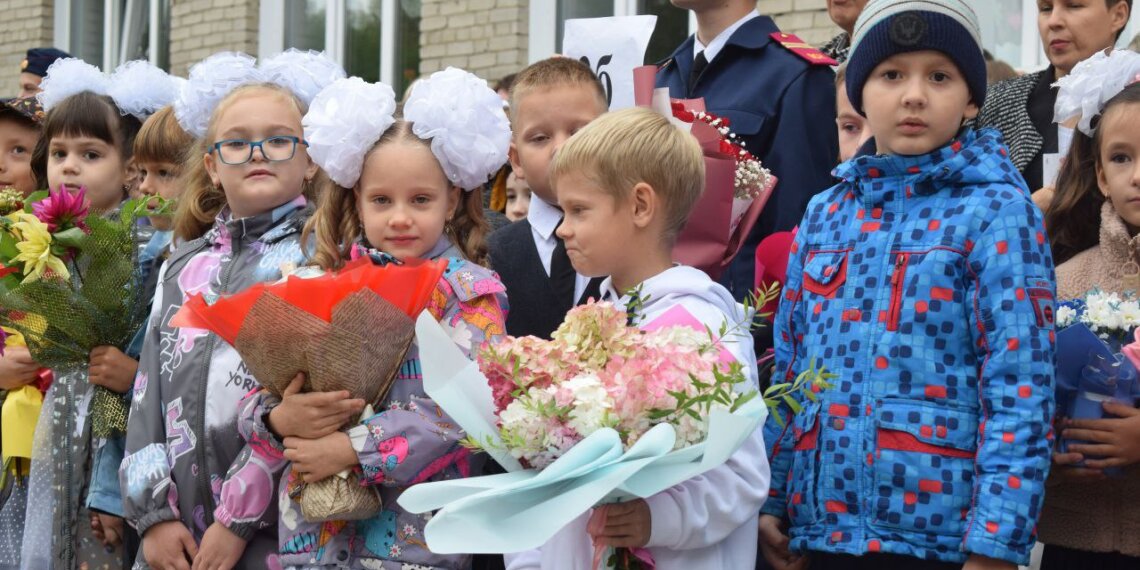 «Рекордная активность»: более 10 тысяч заявлений в первый класс уже подано в Новосибирске