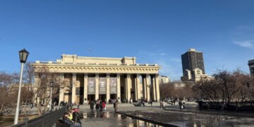 До +16 и мокрый снег: синоптики дали прогноз на первые дни апреля в Новосибирской области