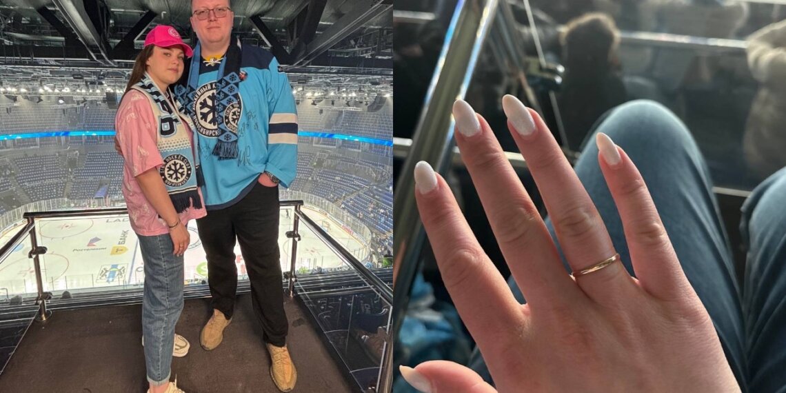 Фанат хоккея сделал предложение любимой на матче «Сибири» в плей-офф