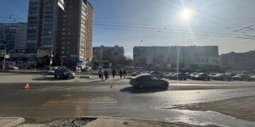 Пострадал ребёнок: первое ДТП с участием электросамоката в Новосибирске