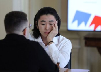 19-летний новосибирец стал международным гроссмейстером: путь к вершине и планы на будущее