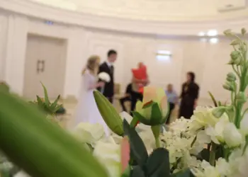 Фотограф из Новосибирска поделилась новыми трендами в свадебной фотографии