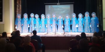 «Сибирь — это широта нашей души»: гала-концерт ветеранов Октябрьского района прошёл в Новосибирске