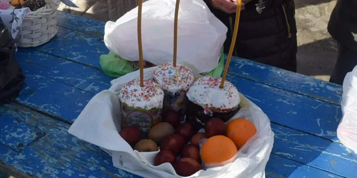 Пасхальные яйца: россиянам подсказали оригинальные идеи окрашивания