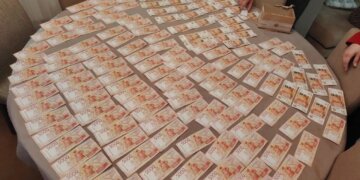 Суд избрал меру пресечения мошенникам, похитившим 3 млн рублей у матери погибшего участника СВО