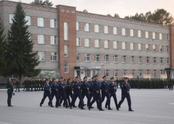 Суд обязал подрядчика вернуть 103 млн рублей за невыполненный ремонт казармы НВВКУ