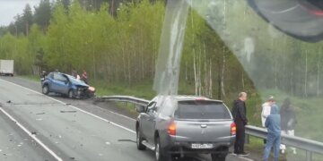 Выехал на «встречку»: женщина погибла, двое детей пострадали в ДТП на трассе Барнаул — Новосибирск