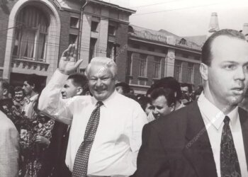 Политические баталии — 1996: как кандидаты в президенты России боролись за голоса новосибирцев