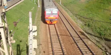 Сбой в движении электричек в НСО: причина — поломка состава