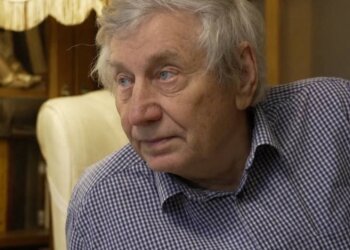 В Новосибирске умер основатель детской киностудии «Поиск» Пётр Анофриков