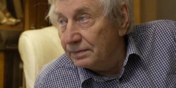 В Новосибирске умер основатель детской киностудии «Поиск» Пётр Анофриков