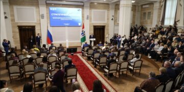 В Новосибирской области обсуждают сохранение исторической памяти