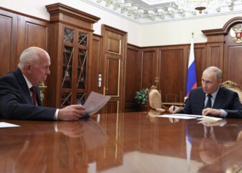 Владимира Путина впечатлила новосибирская система поиска детей: 120 спасённых жизней