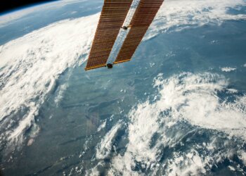Космонавт Олег Артемьев поделился снимком Новосибирска из космоса