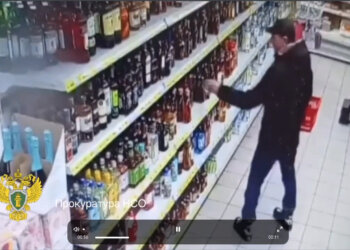 Попался на мелочи: рецидивист из Кочек отправится в колонию за две бутылки алкоголя