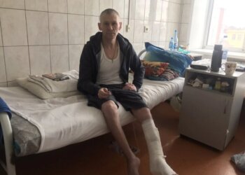 Грозятся отправить в психушку: история сибиряка, проведшего в больнице 2,5 года, получила продолжение